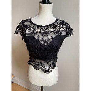 Lovesong women black lace short sleeve top sz Medium